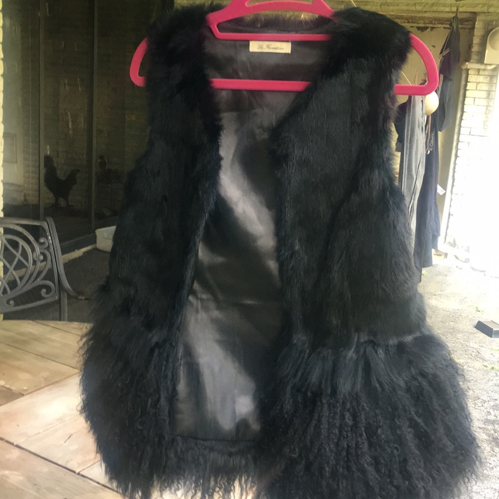 Fur vest